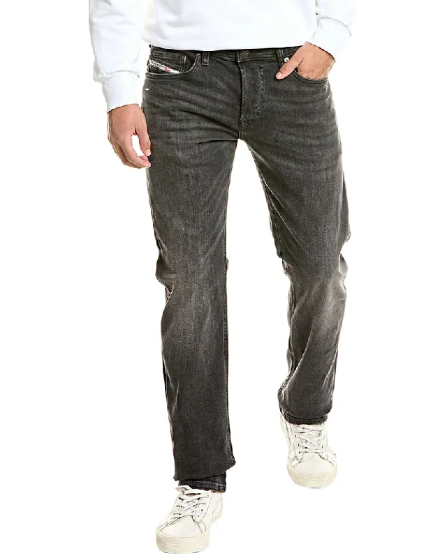 Fashion-Forward Men's JeansDiesel Safado Black Straight Jean