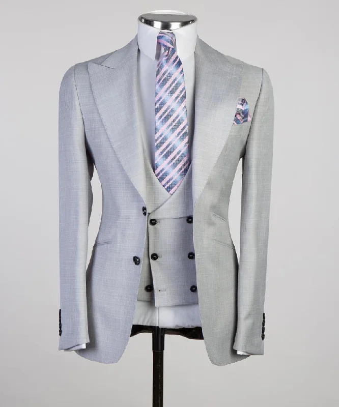 Men’s Three Pieces Suit