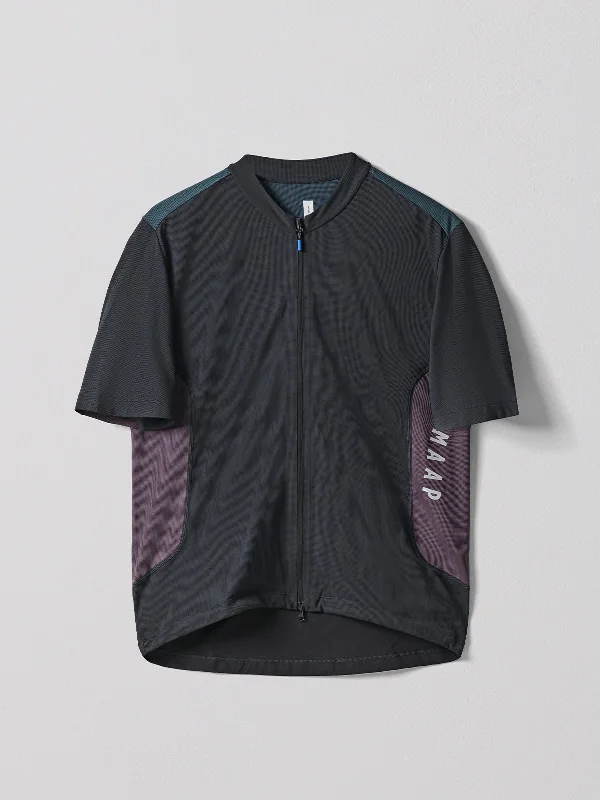 Men's Shirts with Spread CollarsAlt_Road™ Zip Tee