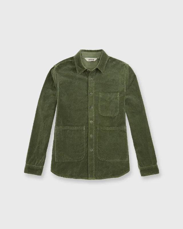 Men's Solid-Colored Shirts for VersatilityUT Shirt in Dark Green