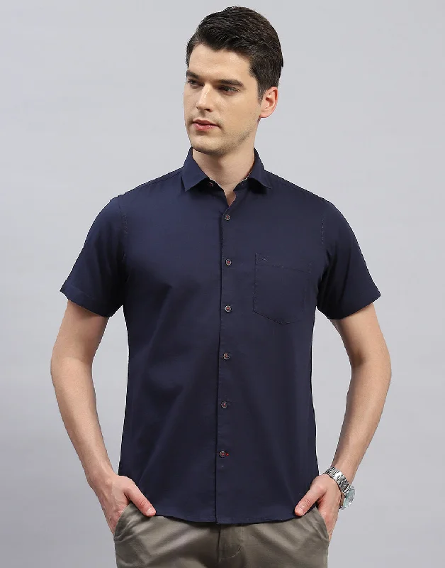 Men's Essential Dress Shirts for Everyday WearMen Navy Blue Solid Collar Half Sleeve Shirt