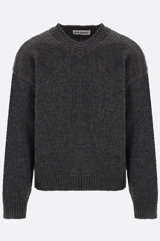 Men's Sweaters with Tapered ShapesSonar wool sweater