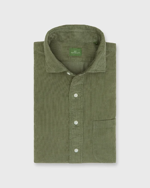 Men's Weekend Shirts for Leisurely OutingsSpread Collar Sport Shirt in Moss Corduroy