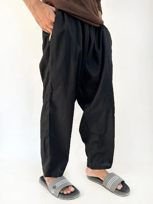 Men's Pants with Elastic CuffsBlack Trouser For Men F MT103