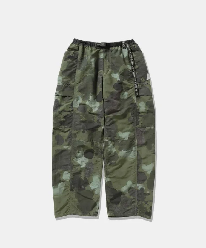 Men's Unique and Designer Bottom Wear for a Statement LookGramicci x and wander Ripstop Voyager Pant